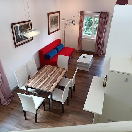 Art House By Dimai Apartment