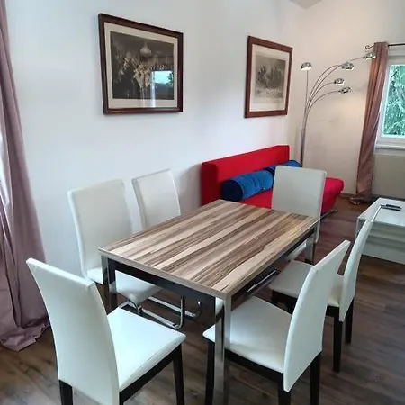 Art House By Dimai Apartment